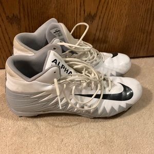 Mens football cleats